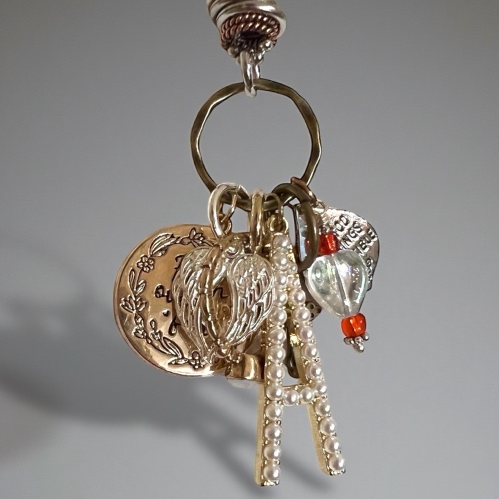 Spiritual and faith. Angel charms assemblage necklace. - Picture 17 of 17